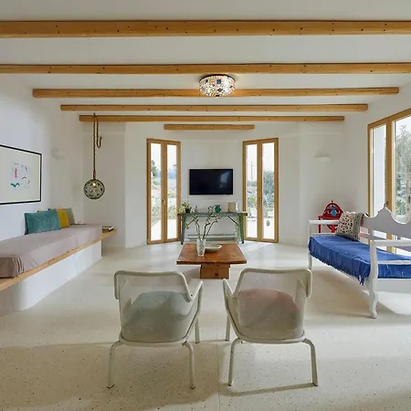 Luxury Libra - Allparos Villa